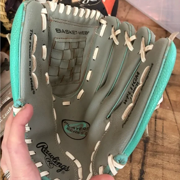 Rawlings players series RHT 11” glove - Picture 3 of 3